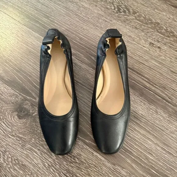 🦋 Everlane 🦋 The Day Heel Black Size 8